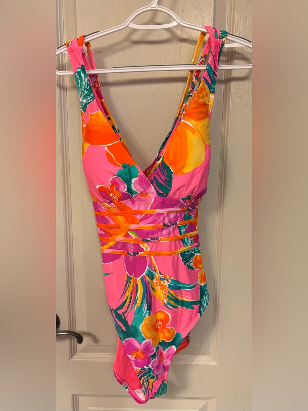 La Blanca Pink Tropical Floral One-Piece Swimsuit Size 14